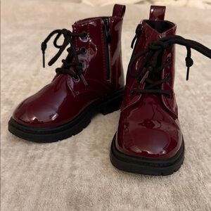 Children's Glossy Maroon Lace-Up Boots